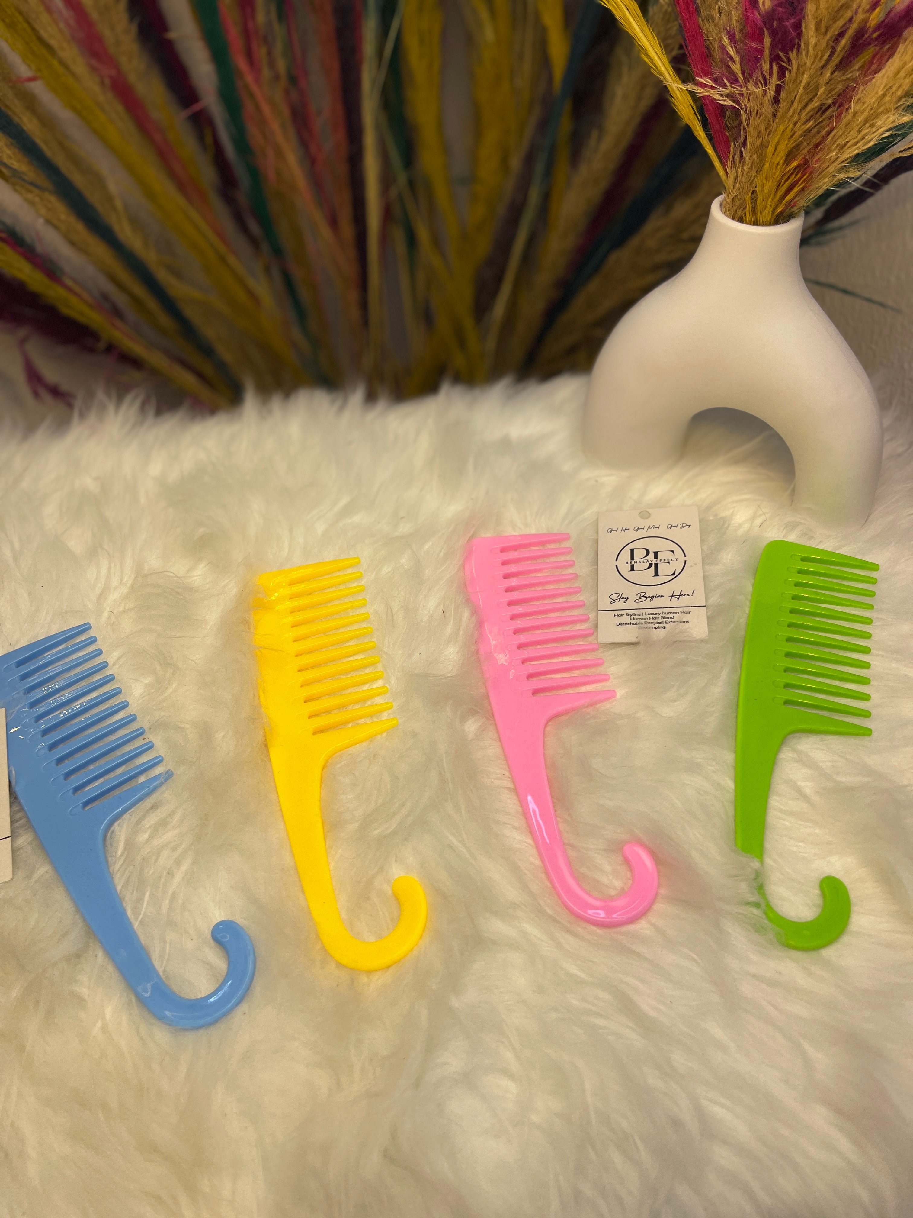 Wide-Tooth Comb